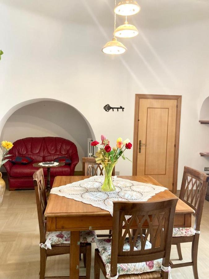 Trullo Il Nespolo Apartment Alberobello Luaran gambar