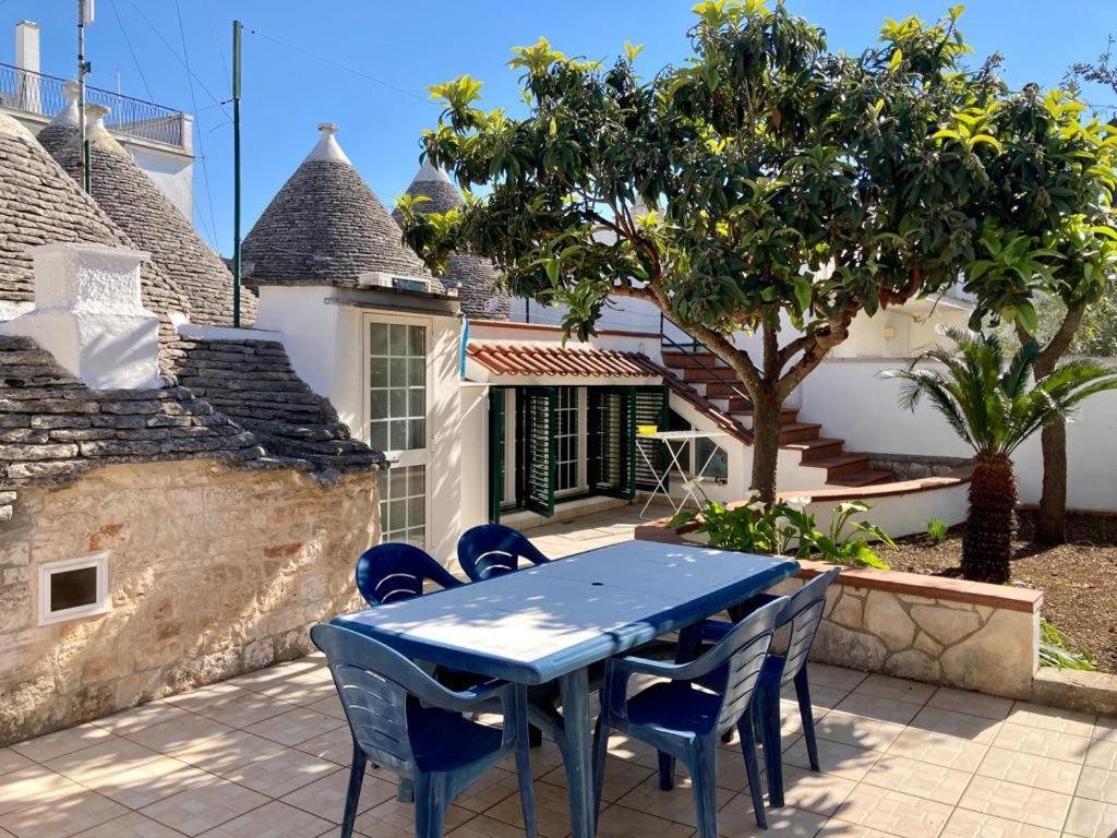 Trullo Il Nespolo Apartment Alberobello Luaran gambar